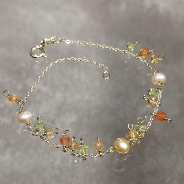bracciale Estate minimal in argento dorato e perle,citrini e peridoti