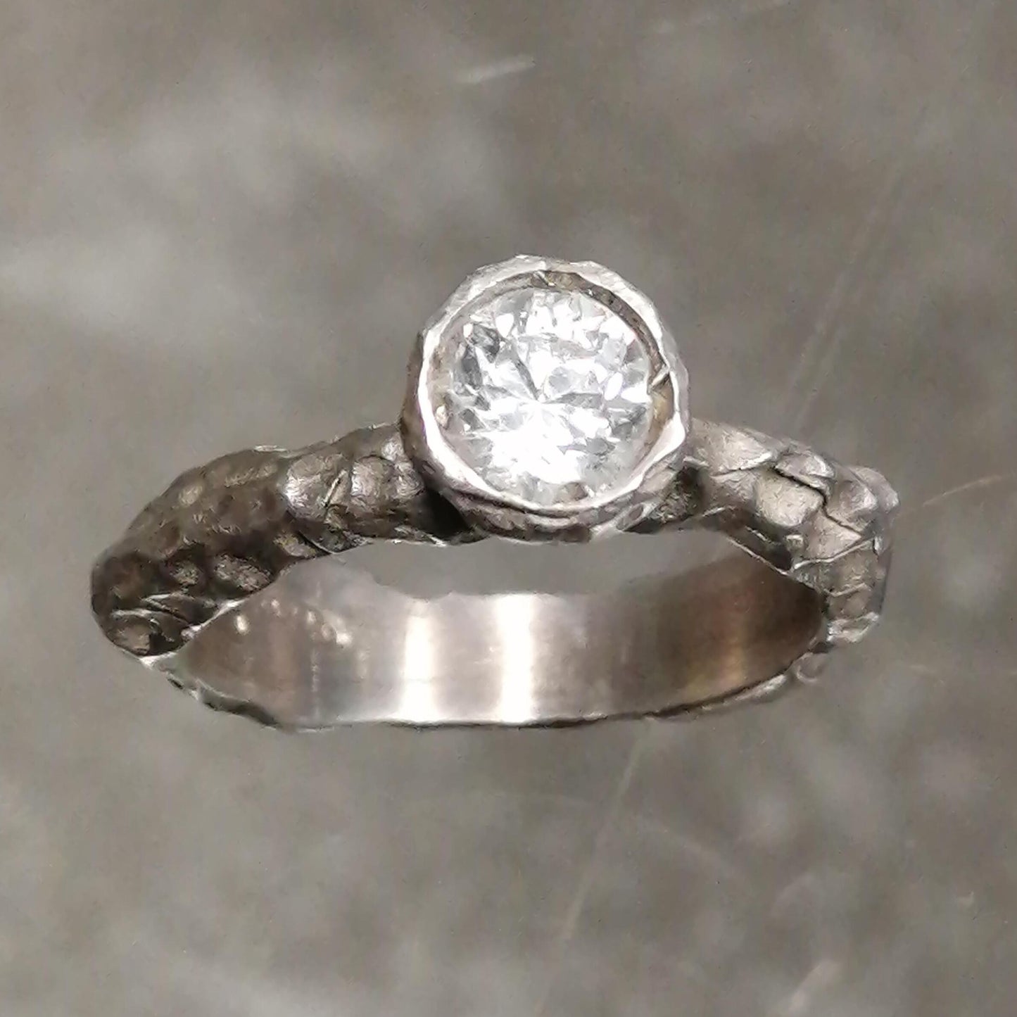 anello croods in argento 925 e zircone