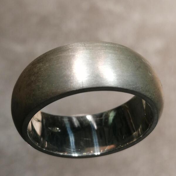 anello artigianale Big Zabù in argento 925