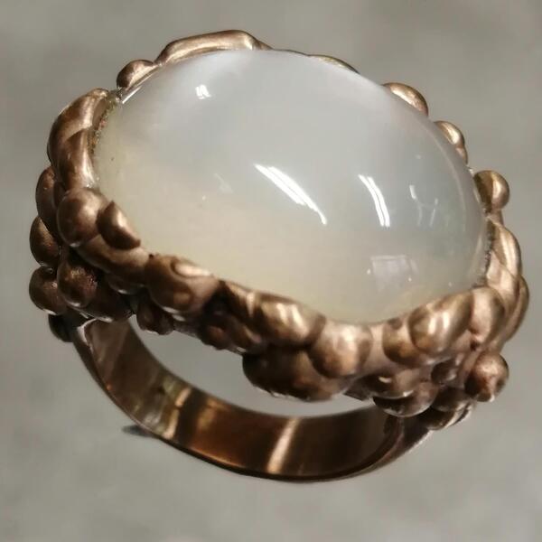 Anello Moon in bronzo e pietra di luna mis 13