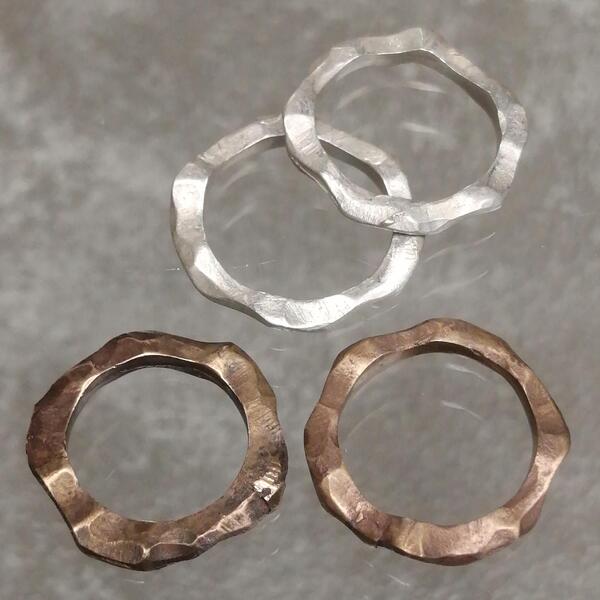 Anelli Onda in argento e bronzo