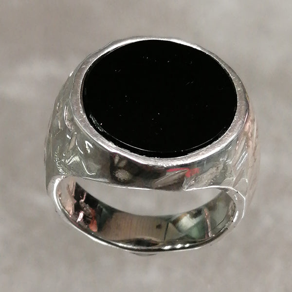 Anello artigianale uomo Black in argento 925 e onice