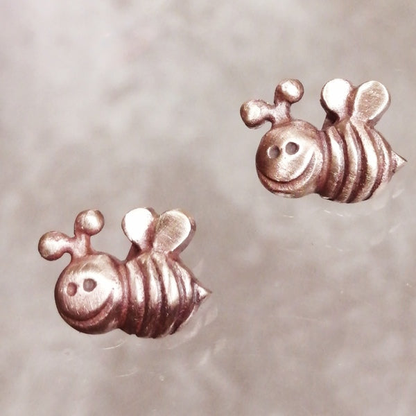 orecchini artigianali ape in bronzo