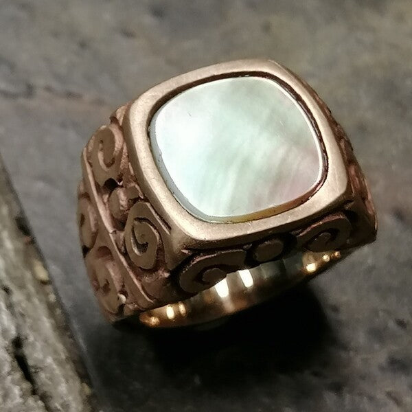 anello Asa bronzo e madreperla grigia