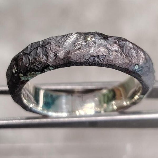 Anello artigianale in argento 925 brunito