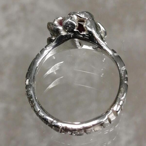 Anello artigianale Rubis in argento 925 e rubino