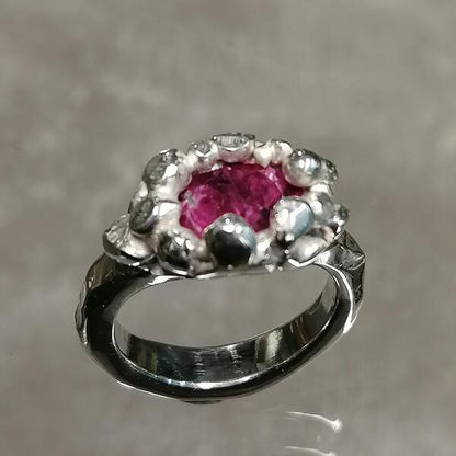 Anello artigianale Rubis in argento 925 e rubino
