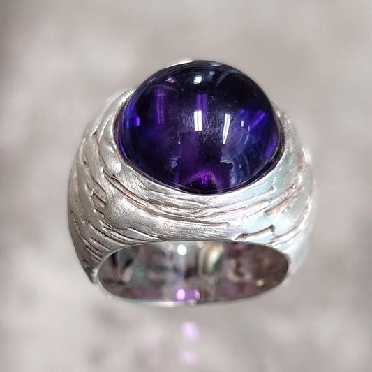 Anello Viola Aura in argento 925 con ametista: gioiello artigianale fatto a mano