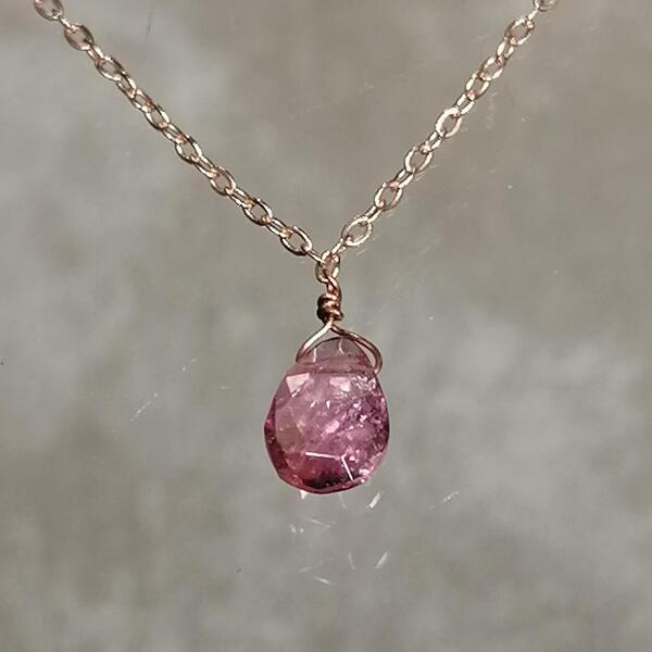 girocollo con tormalina rosa