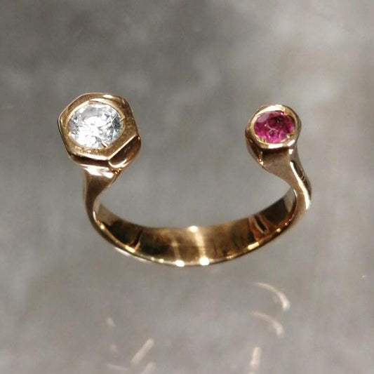 Anello Catty bronzo rubino e zircone