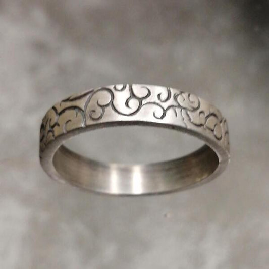 Anello  Casanova in argento satinato e brunito