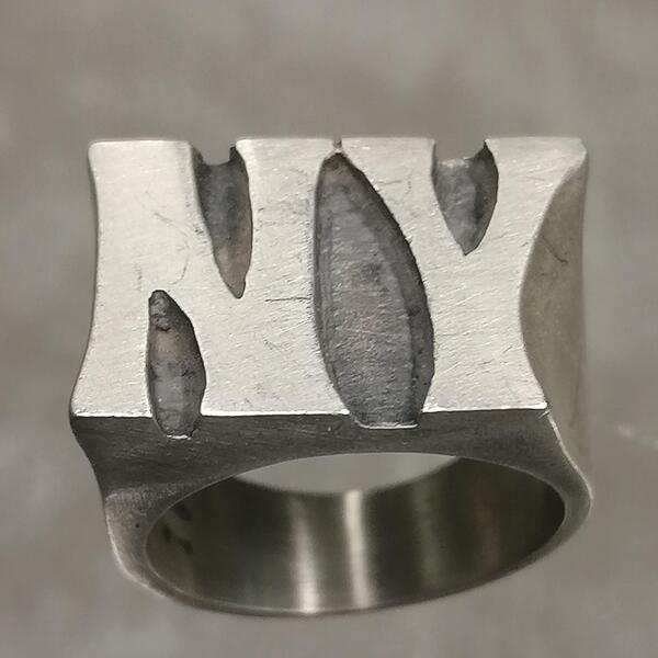 ANELLO NEW YORK IN ARGENTO SATINATO