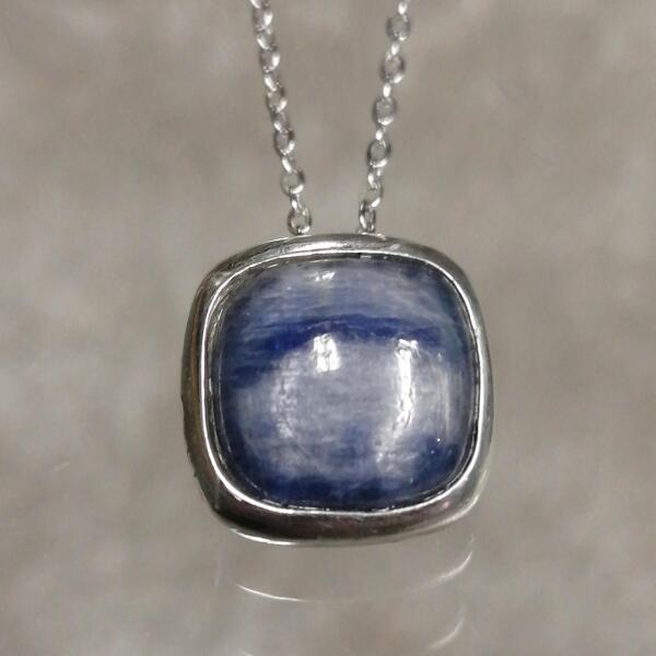 Ciondolo  artigianale cianite in argento 925