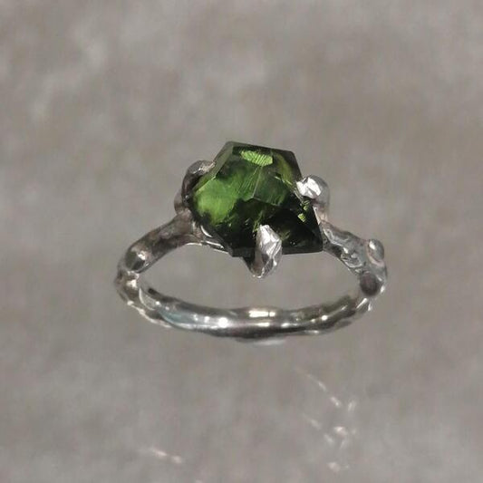 Anello in argento e Lady tormalina verde mis  11