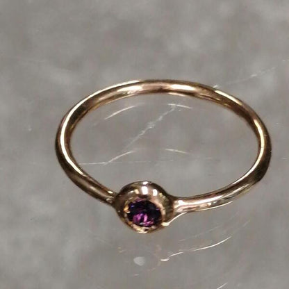 Anello Artigianale minimal  Nucleo in bronzo e ametista