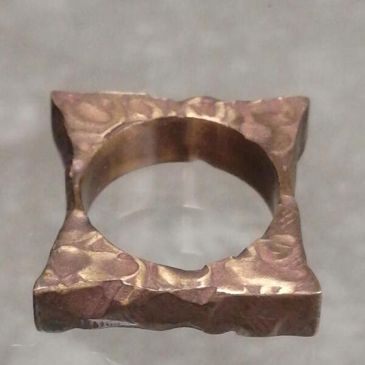 Anello Hole  in bronzo misura 11