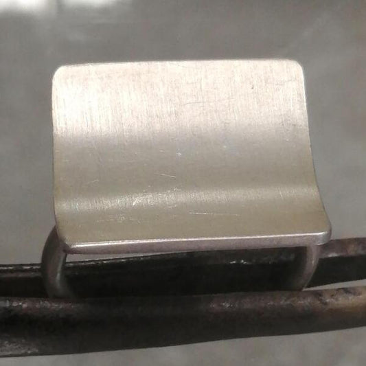 Anello Quar in argento cm 2 x 1,8 misura 18
