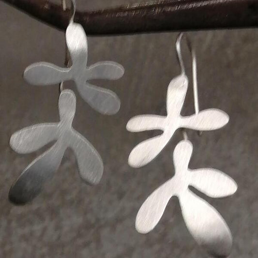orecchini foglia in argento