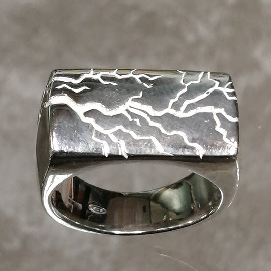 Anello Storm uomo in argento lucido