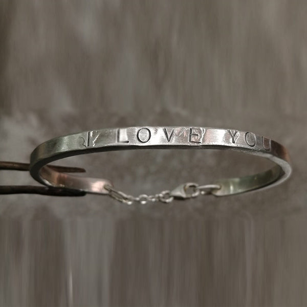 Bracciale artigianale I Love You uomo in argento 925  satinato e martellato