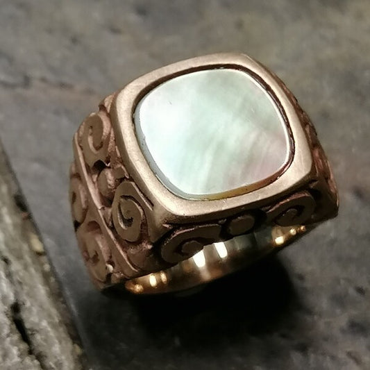 anello Asa bronzo e madreperla grigia