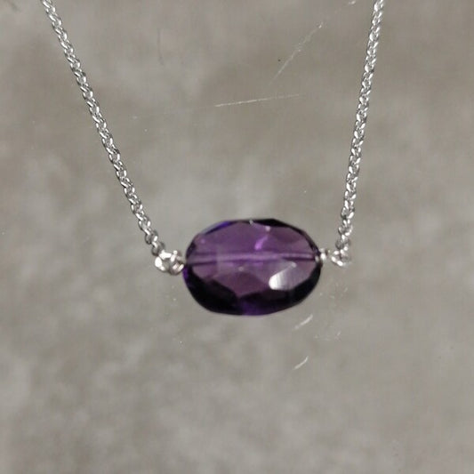 Girocollo artigianale violetta in argento 925 e ametista.